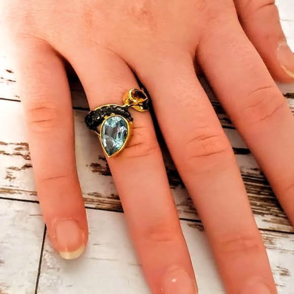 Sea Legend Topaz Ring - Picture 8 of 8